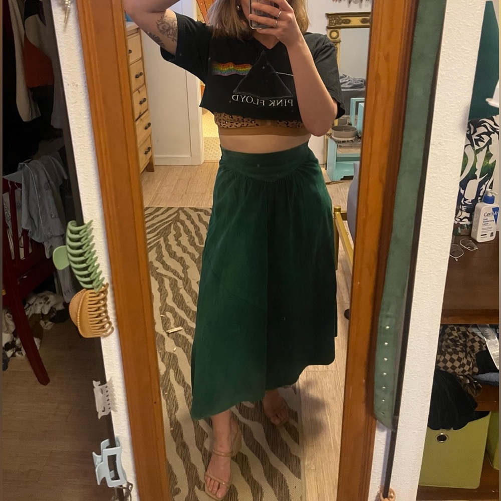 🪩Vintage Green Suede Skirt🪩